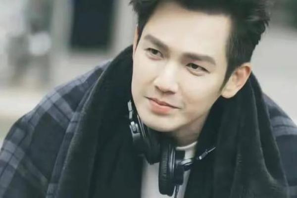 揭开钟汉良命理的神秘面纱：如何改变命运，走向人生巅峰