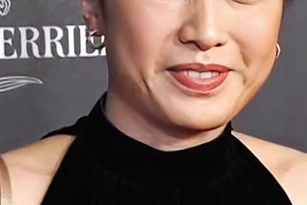 揭示甘比命运中的隐藏玄机，如何巧妙逆转八字命运