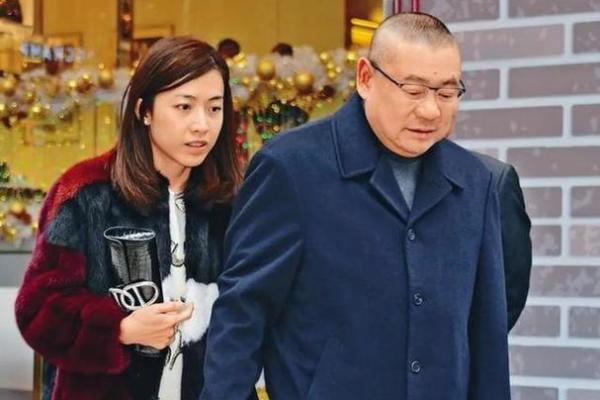 揭示甘比命运中的隐藏玄机，如何巧妙逆转八字命运