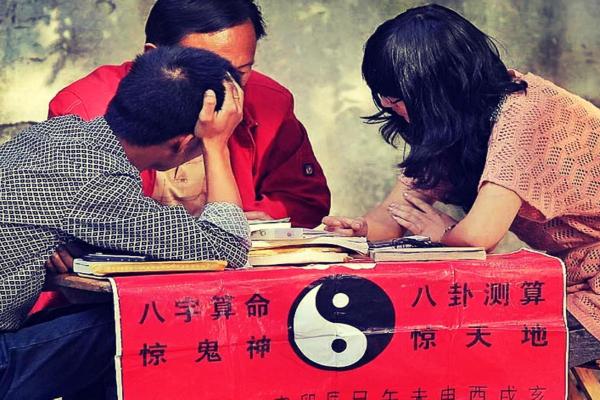 探索朱鹊桥命理命运背后的玄机竟然如此简单 探索朱鹊桥命理命运背后的玄机竟然如此简单