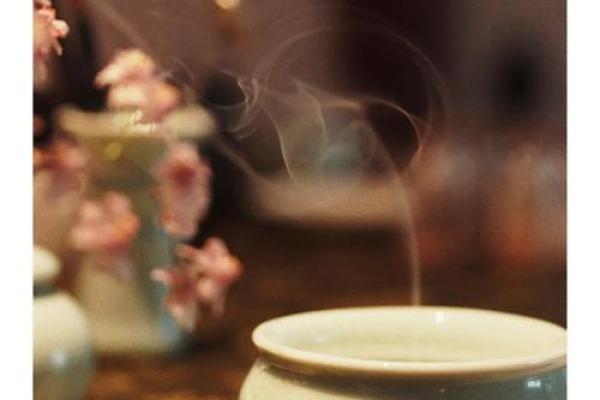 随风而来，感悟节日中的养生与诗意