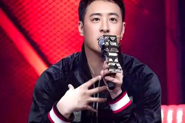 潘玮柏的命运密码:八字背后的暗藏玄机 潘玮柏的命运密码:八字背后的暗藏玄机