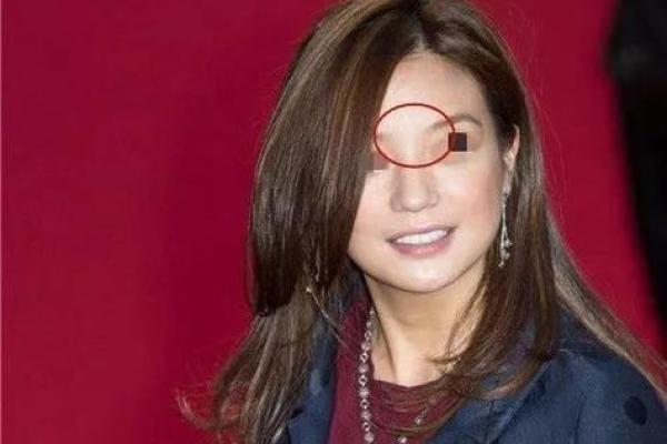 八字解析王祖贤的命运密码:如何突破命运的局限,走向辉煌 八字解析王祖贤的命运密码:如何突破命运的局限,走向辉煌