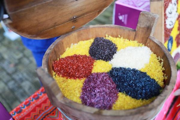 壮族节日的独特风俗与文化深意 壮族节日的独特风俗与文化深意