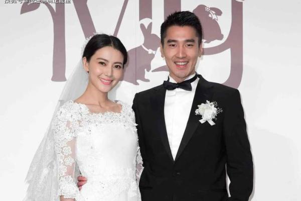 如何改变赵又廷与高圆圆的命运轨迹？八字命理解密