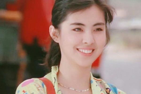 如何改变王祖贤般的命运?破解她八字中的颠覆性秘密 如何改变王祖贤般的命运?破解她八字中的颠覆性秘密