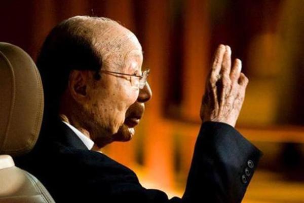 如何通过邵逸夫的八字命理改变人生轨迹