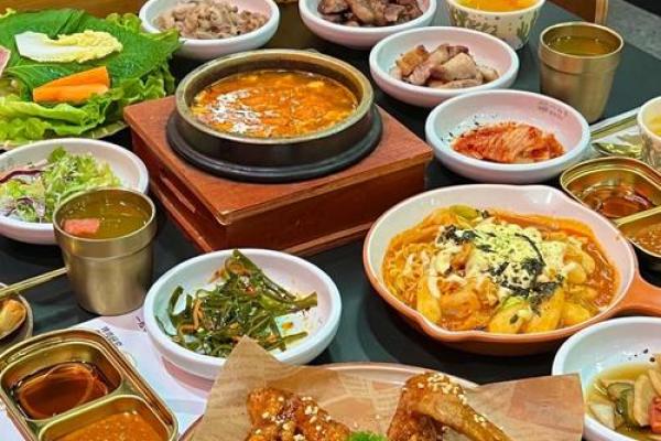 韩国节日庆典中的饮食与健康应用 韩国节日庆典中的饮食与健康应用
