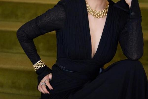 章子怡的八字暗藏玄机：命运的误区与如何反而改变命运