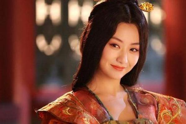 颠覆传统命理：红颜命中那些你未曾察觉的变化